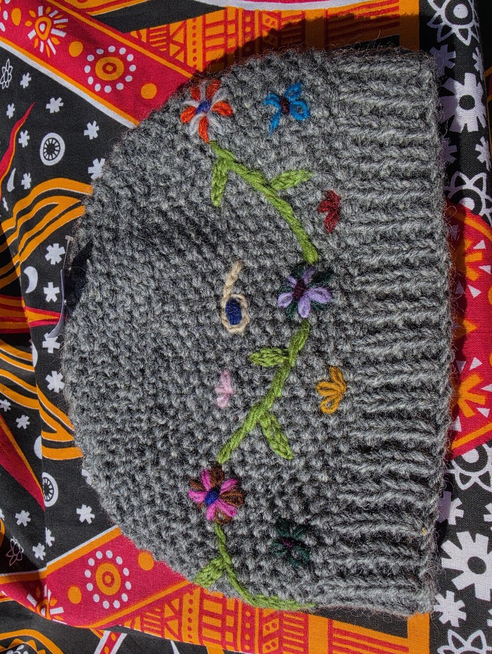 Mexicali Blues Gray Wool Knit Headband Ear Warmer Floral Embroidered NWOT Handma